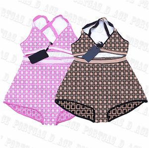 Cartas de roupas íntimas de roupas íntimas de roupas de banho feminina Vintage Summer Bra Bra Bra Fashion Spa Pool Party Bras Set Lingeries