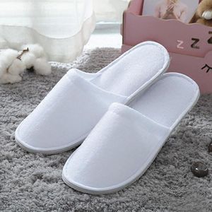 Mjukt disponibel Slipper Hotel Bekväma inre tjocka tofflor Anti-Slip Hem Gästskor Andas 5mm