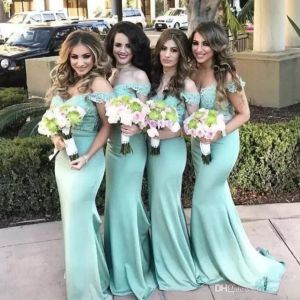 2022 Mint Green Bridesmaid Dresses Off the Shoulder Lace Sheath Floor Length Custom Made Plus Size Maid of Honor Gown Country Beach Wedding Party Wear Vestidos