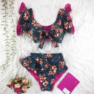 Två-bitar kvinnor blommig push-up vadderade bh ruffles bandage bikini set baddräkt badkläder baddräkt beachwear Biquini 210625