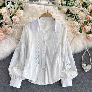 Frauen Bluse Frühling Mädchen Puff Sleeve Einreiher Hemd Weibliche Holz Pilz Hohl Stickerei Lose Wilde Weiße Tops D026 210506