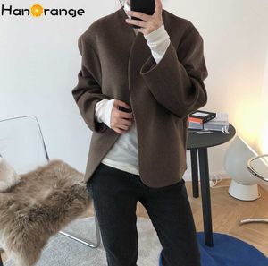 Hanorange Krótki woolen garnitur płaszcz kobiety zima nie-mainstream wełny okrągły dolny hem kokon wełniany płaszcz vintage 210930