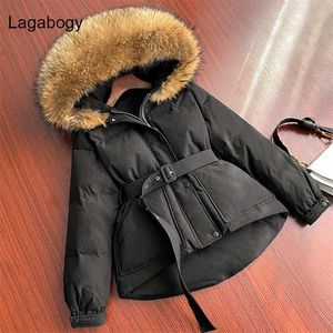 LAGABOGY冬の女性のコート厚い暖かい現実の毛皮90％ホワイトアヒルダウンパーカーのベルト211018