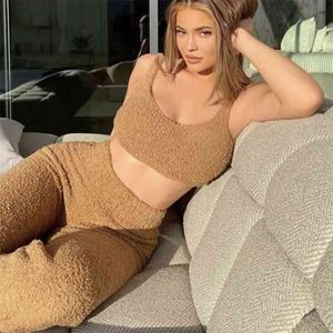 Ásia Fluffy Dois Peça Set Lounge Sexy 2 Piece Set Mulheres Sweater Knit Set Tanque de Tanque e Calças Casual Homewear Outfits Home Suit 210819