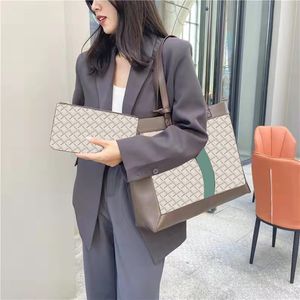 Wholesale shoulder bag handbag tote pu leather for sale - Group buy Women large tote shoulder bags set pu leather print gletter handbags designer luxury purse fashion girl shopping bag juge46