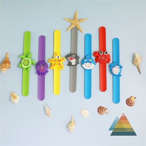 3D 16 Animali Forma Simpatici orologi per bambini Orologio da polso al quarzo in silicone per bambini Accessori per neonati M3676
