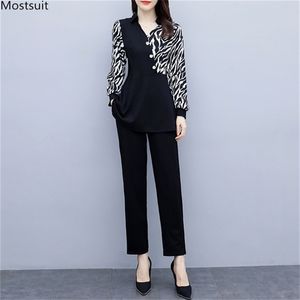 Autunno Moda Elegante 2 pezzi Set per le donne 5XL Plus Size Tunica manica lunga Tunica Top Stampa ed elasticità Pantaloni in vita Abiti 210513