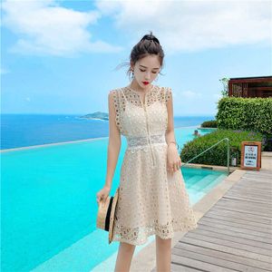 Arrival Runway Design Summer Slim Beach Holiday Party Elegant Women's Mini Hollow out Luxury Chic Dress Vestidos 210529