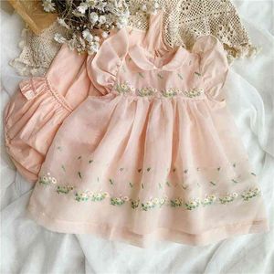 In stock Girls Pink Embroidery Flower Ogan Yarn Boutique Dress Ruffle Sleeve Baby Vintage Spanish Dresses 210615