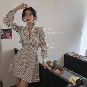 Yaz Chic Çizgili Kadın Mini Elbise Oymak Çentikli Yaka Button Ofis Bayan Gömlek Artı Boyutu Kadın Robe 210521