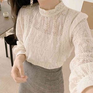 Ezgaga Shirts and Camis Women Fashion Autumn Vintage Elegant Stand Collar Hollow Out Long Sleeve Lace Hook Flower Tops Female 210430