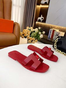 Summer leather sandal cork slipper womens boot shoe slipper Beach Hotel Suitable for spring autumn and winter high-quality flat