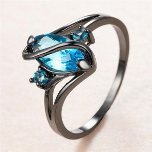 Anéis de casamento Luxo feminino aqua azul anel de cristal charme 14kt de ouro preto fino para mulheres engajamento fofo de zircão de folhas de noiva