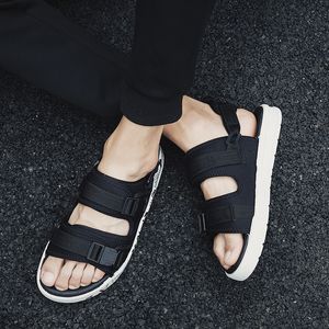 Män Sport Trainer Sneaker Stor Storlek 45 Tofflor Sandaler Sommar Ungdom Student Slides Svart Grå Vit Ljus Blå Orange Designers Flip Flops Kod: 28-90s