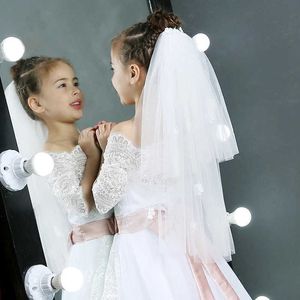 新しいホワイトアイボリーの子供の女の子の最初の聖体拝領のベイユのチュールと櫛の結婚式の花の女の子ベールのボイルマリージュille二重層x0726