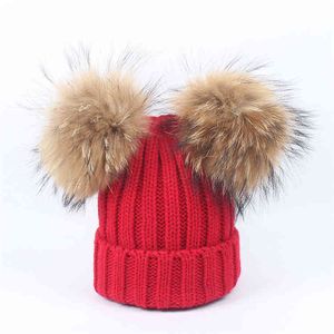 طفل الشتاء الفراء pompom قبعة ريال مزدوجة الراكون الفراء بوم بومس قبعة القبعات للأطفال