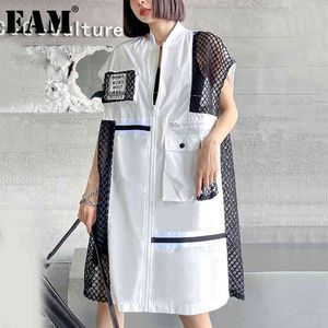 [eam] 여성 느슨한 맞는 흰색 메쉬 인쇄 큰 크기 조끼 스탠드 칼라 민소매 패션 봄 여름 1DD8421 21512