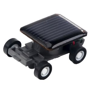 Engraçado novidade Toys Energy Powerd Racing Mini Solar Car Power Robot Bug Gadget Toy para crianças