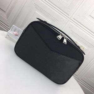 Klassiska äkta läderkvinnor och män handsbag aftonväskor älskar hjärta v vågmönster satchel designer axel väska kedja handväska crossbody handväska lady shopping