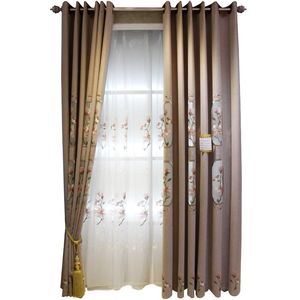 Custom Curtains Högkvalitativ Kinesisk stil Modern Broderad Rosa Blomma Hollow Out Bedroom Blackout Gardin Vardagsrum M1042 Drapes