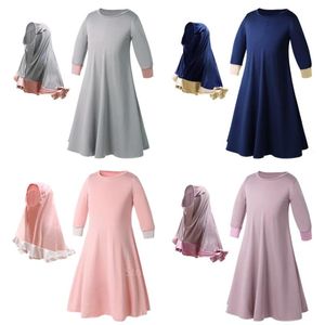 Filles Musulmanes achat en gros de Vêtements ethniques Musulman Traditionnel Robe islamique Enfants Baby Filles Richler Arabe Saoudite Dubaï Solid Abaya Kaftan avec robe de hijab à forage à volants