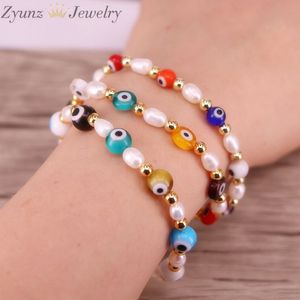 5PCS, braccialetto colorato per le donne 2020 braccialetti dell'occhio turco Bohemian Summer Beach gioielli di perle Pulseras Mujer Moda 2020
