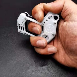 venda por atacado Novo Anti-lobo Keychain Segurança Pessoal Janela Mão Dedo Quebrado Arma Legal Para Homens Exclusivo Ferramenta de Defesa de Aço Plástico ao ar livre EDC