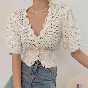 Korean Chic Gentle Temperament V Collar Single-row Button-down Waist Short Bubble Sleeve Hollow Knit Shirt T-shirt Top Girl 210529