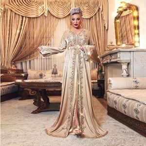 Champagne Gold A-Line Marocchino Caftano Maniche lunghe Abiti da sera convenzionali Pizzo Appliqued Perline Medio Oriente Abendkleider Donne musulmane islamiche Abiti da ballo