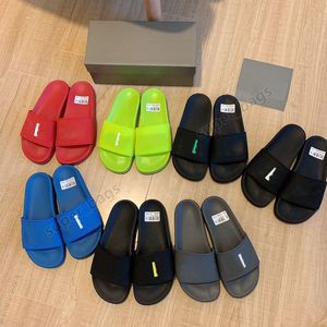 2021 jelly luminous women slippers summer beach luxurys designers men sandals flat indoor casual shoes 35-45