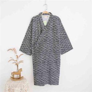 Mens 100% Cotton Gauze Robes Japanese Kimono Robe Three Quarter Bathrobe Black V-Neck Sleepwear Water Ripples Print Sleep Tops 210901