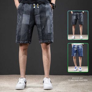 2021 Sommar Mäns Denim Knee Lenght Shorts Man Koreansk stil Stitching Casual Five-Point Byxor Lossa Straight Men Kläder M-8XL X0621