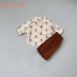 Lider Bear Leader Toddler Baby Letnie Zestawy odzieżowe Letnie Urodzone Ananas Drukuj Koszula i Szorty Stroje 2 Sztuk Dziewczyna Boy Casual Garnitury 210708