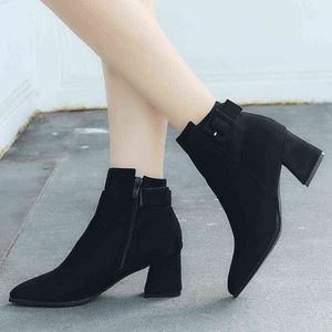 Moda Mulheres Botas Bando Altos Saltos Ankle Boots Feminino Zíper Quadrado Saltos Autumn Botines Botines Sapatos Botinhas Mujer Plus Size Y1105