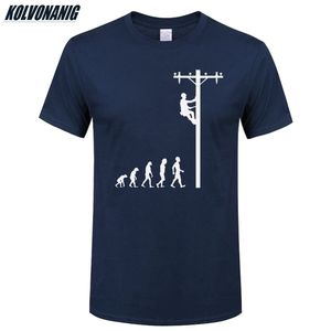 Menschliche Evolution von Lineman T-Shirt Geburtstagsgeschenk für Elektriker Vater Vater Ehemann O-Ausschnitt Kurzarm Baumwolle Herren T-Shirts 210410