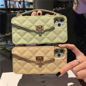 Telefonpåsar Handväska Telefonväska till iPhone 11 PRO XS Max XR X 6S 8 7 PLUS 12 CARD Slot Purse Silikonkåpa med remkedja