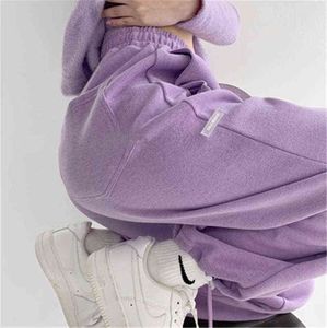 紫色のスウェットパンツ女性秋韓国の特大スポーツパンツバルクホワイトズボン女性巾着弾性ウエストカジュアルヒップホップY211115