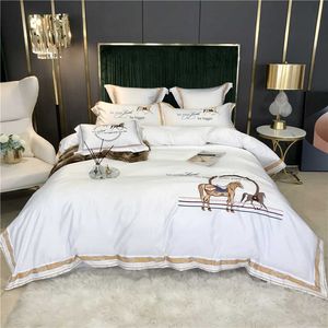 Luxury White Satin Silk Cotton Knight Horse Embroidery Bedding Set Double Duvet Cover Bed Linen Fitted Sheet Pillowcases 210615