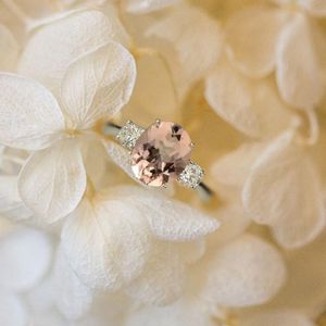 Natur Morganite Rosa / Blå Gemstone Ring 925 Sterling Silver Kvinnors Bröllop Smycken CNT 66 Ringar