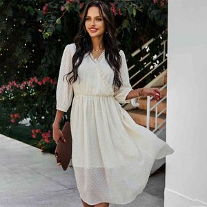 Verão Vestido Vintage Mulheres Ruffles V-Pescoço Cintura Alta Sólida White Midi Vestido Casual Feriado Elegante Lace Vestidos Vestidos Roupas 210521