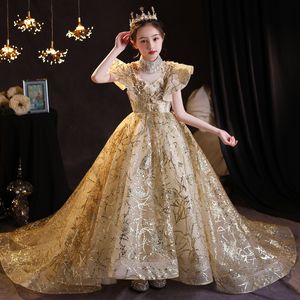 2021 Little Baby Flower Girl Dresses Jewel Neck Appliqued Gold Cekinowa dziewczyna Pageant Suknia Cascading Ruffle Sweep Pociąg Custom Made Urodziny Suknie