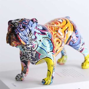 Creative Färgglada Engelska Bulldog Figurines Moderna Graffiti Konst Heminredning Rum Bokhylla Tv Skåp Dekor Animal Prydnad 211025