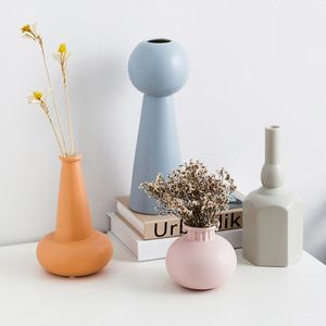 Blumentöpfe für den Innenbereich, dekorativ, nordische Morandi-Keramik-Blumenvase, minimalistische abstrakte einfarbige Blumentopf, Heimdekoration, Vasen 210401