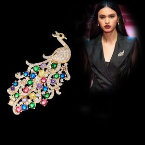 Pins, Brooches SWOUR Fashion Jewelry Austria Multicolor Crystal CZ Peacock Design Brooch And Pins For Women S446