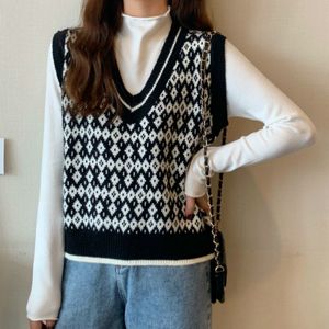 Women Tank Top Knitted Vest Sweater Pullover Autumn Winter Female Loose V-neck Knitting Sleeveless Casual Plaid 210423
