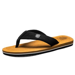 2021 Fashion Mens Kvinnor Designer Slipper Flip Flops Slides Skor Färg Gul Svart Röd Grön Utomhus Storlek EUR 39-48 W-012