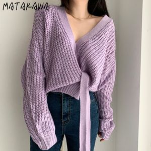 MATAKAWA Side Lace Waist Women's Sweater Korea Chic Autumn V-neck Sweaters Thick Needle Short Knitted Cardigan Fall Women 210513