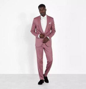 ほこりっぽいピンクの衣装Homme Shawl Lapel男性スーツの結婚式のマスカリノTerno Tuxedoスリムフィット新郎Prom Blazer 2ピースジャケット+パンツメンズブレザー
