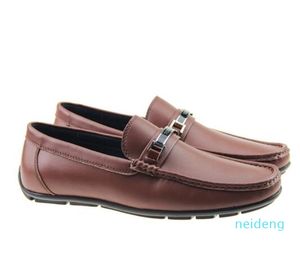 2021 Leather Bowhide Men Casual Shoes Lux Designer Oxford Mocassin Dress Shoe Shoe Zapatos Hombre 40-46