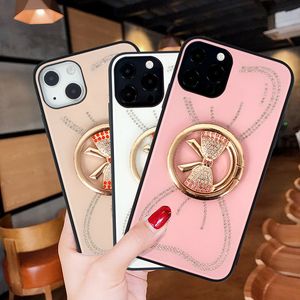 Ny design iPhone Fodral Rhinestone Diamond Protective Shell för iPhone 13 12 11 Pro Max 7/8 Plus Square Gitter Vintage Back Cover med Finger Ring